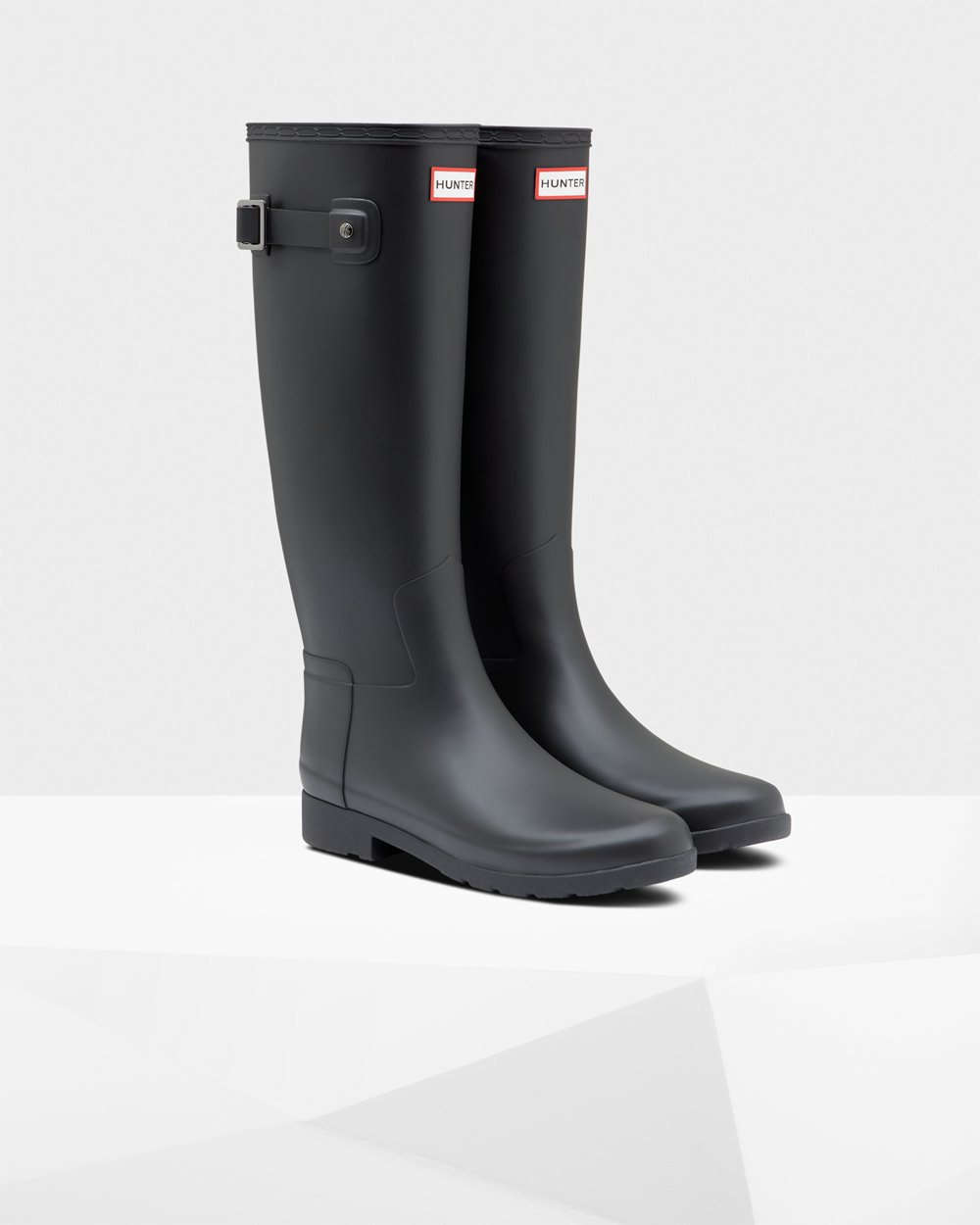 Hunter Refined Slim Fit Tall Rain Boots - Store Womens Black - TFSQNC534